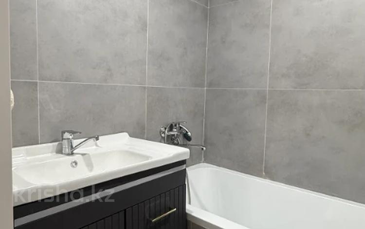 2-бөлмелі пәтер · 52.5 м² · 8/9 қабат, проспект Абилкайыр хана, бағасы: 19 млн ₸ в Актобе — фото 2