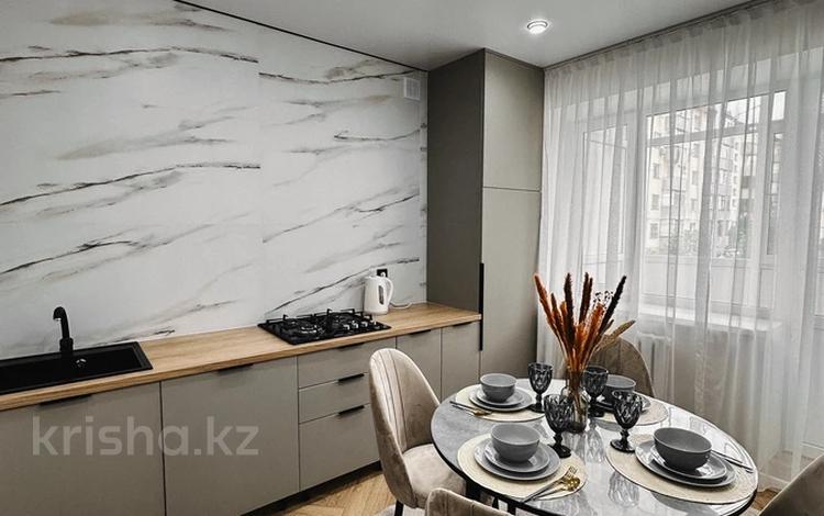 2-комнатная квартира · 60 м² · 1/5 этаж, Мкр КАРАТАЛ 59 В — Мкр.Каратал рядом с НИШ за 25 000 ₸ в Талдыкоргане — фото 2