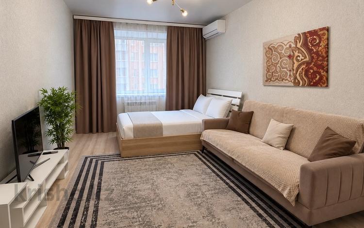 2-бөлмелі пәтер · 55 м² · 5/9 қабат, Береке 57 — ТРЦ “Kostanay plaza”, Тобол арена, Жастар сарайы, Ледовый дворец, заводы ТОО “KamLitKZ”, “Allure”, “KIA”, НИШ, бағасы: 20 000 ₸ в Костанае — фото 2