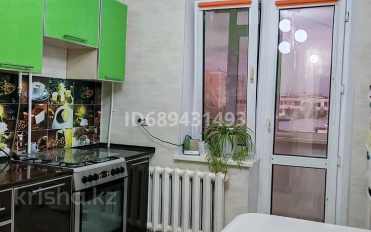 3-комнатная квартира · 70 м² · 5/5 этаж, мкр 8, Абулхаирхана 62/1 — 101стр.Возле Куаныш клиники за 21.9 млн ₸ в Актобе — фото 10