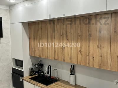 2-бөлмелі пәтер · 71 м² · 10/10 қабат, мкр Юго-Восток, Строителей 33/14, бағасы: 34 млн ₸ в Караганде, Казыбек би р-н