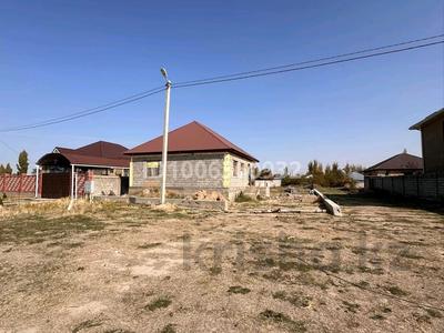 Отдельный дом · 3 комнаты · 110 м² · 8 сот., Ботамойнақ 3 — Массив барсхан за 17 млн 〒 в Таразе