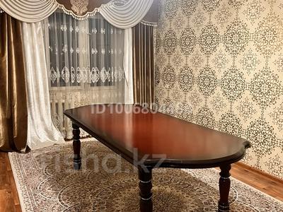 4-комнатная квартира · 96 м² · 3/5 этаж, Дулати 246 за 200 000 〒 в Шымкенте