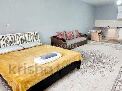 1-комнатная квартира · 50 м² · 4/8 этаж, Желтоксан 11 в за 14 000 〒 в 