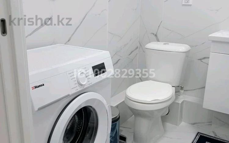 1-комнатная квартира · 45 м², Хусейн бен талап 41/1 за 220 000 ₸ в Астане, Есильский р-н — фото 3