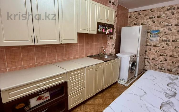 4-бөлмелі пәтер · 83 м² · 5/5 қабат, Центральный ш/а., Сырым Датова 15, бағасы: 23 млн ₸ в Атырау, мкр Центральный — фото 2