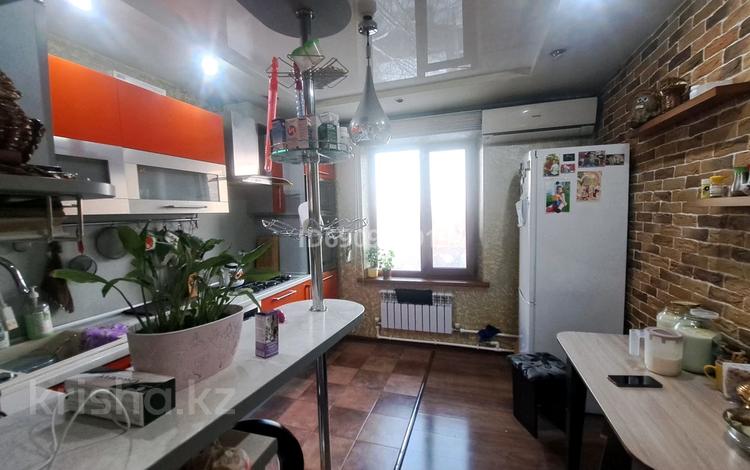 3-бөлмелі пәтер · 67.7 м² · 5/5 қабат, Рыскулова — Рыскулова-Менделеева, бағасы: 31 млн ₸ в Талгаре — фото 2