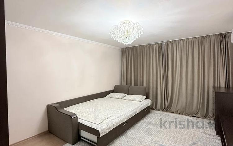 1-комнатная квартира · 45 м² · 6/9 этаж, мкр Аккент за 13 000 〒 в Алматы, Алатауский р-н — фото 2