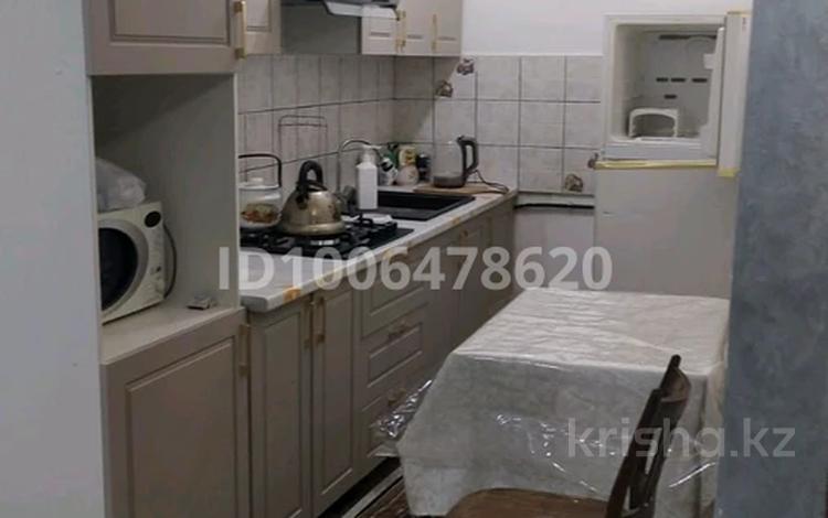 2-комнатная квартира · 40 м² · 3/6 этаж, Сейфуллина, богенбай батыра за 300 000 〒 в Алматы, Алмалинский р-н — фото 9