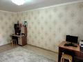 2-комнатная квартира · 57.2 м² · 1/3 этаж, 1мкр 28 за 17 млн ₸ в Актобе — фото 2
