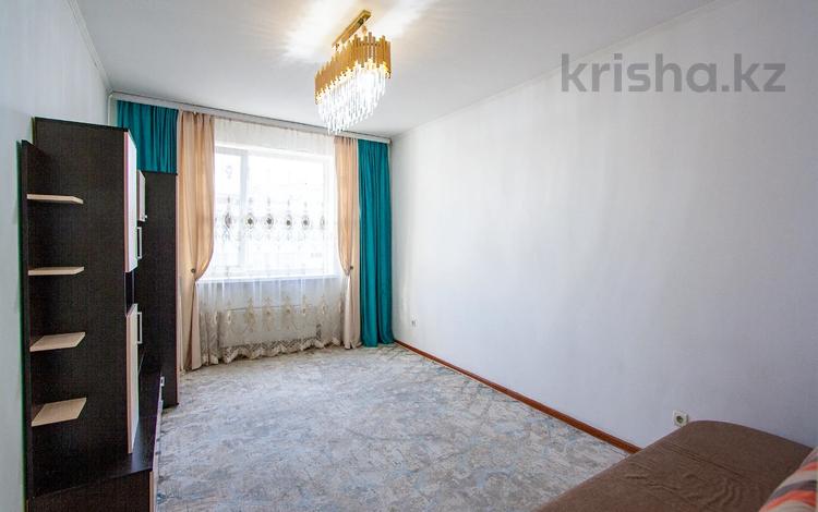 2-комнатная квартира, 56.2 м², 9/10 этаж, Райымбека 241г — Казакова