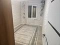 2-комнатная квартира · 42.5 м² · 2/5 этаж, мкр Аксай-2А 22 — Толе би момышулы за 260 000 ₸ в Алматы, Ауэзовский р-н — фото 2