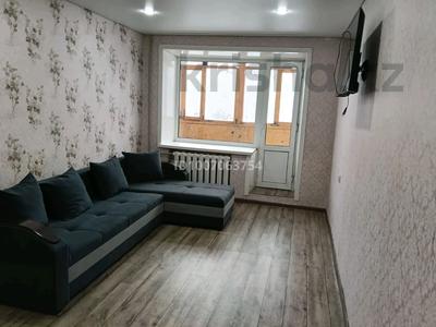 2-комнатная квартира · 43 м² · 2/5 этаж, Аблай-Хана 33 — На против Акимата за 13.3 млн 〒 в Щучинске