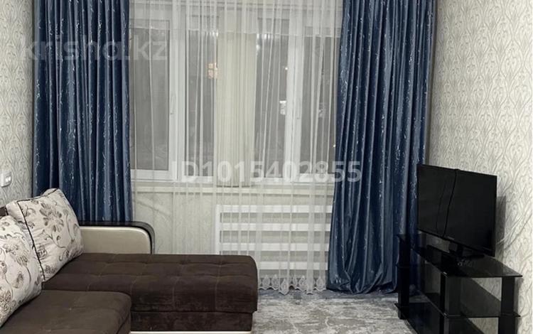 2-комнатная квартира · 65 м² · 1/5 этаж, мкр Самал 2 за 140 000 ₸ в Таразе — фото 2