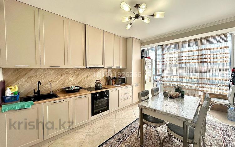 2-комнатная квартира · 68 м² · 4/10 этаж, Мкр. Шугыла 340/3к14 за 300 000 ₸ в Алматы, Наурызбайский р-н — фото 2