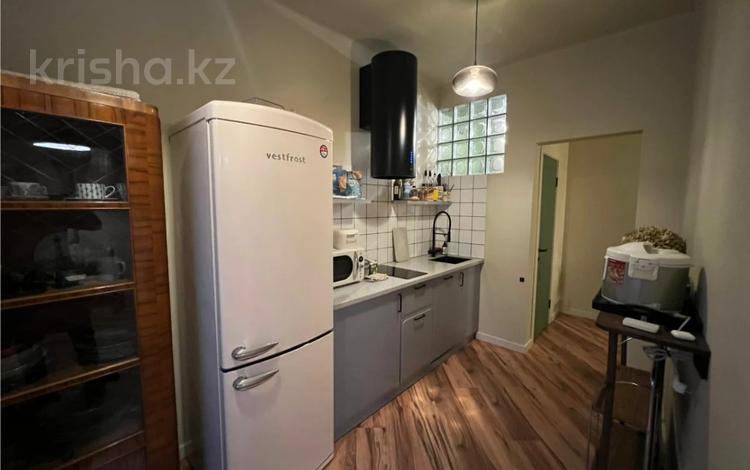 2-комнатная квартира · 52.3 м² · 1/3 этаж, мкр Новый Город, Назарбаева за 32 млн ₸ в Караганде, Казыбек би р-н — фото 4