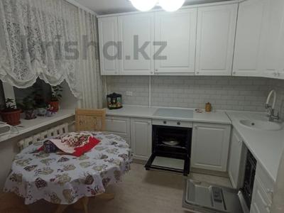 3-комнатная квартира · 83 м² · 2/4 этаж, Токсан би за 31.5 млн 〒 в Петропавловске