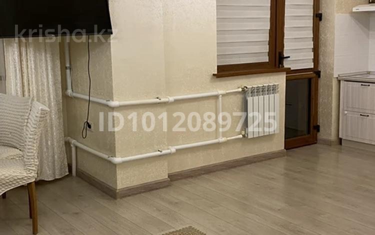 2-бөлмелі пәтер · 65 м² · 4/14 қабат, 17-й мкр. 7, бағасы: 200 000 ₸ в Актау, 18-й мкр  — фото 2