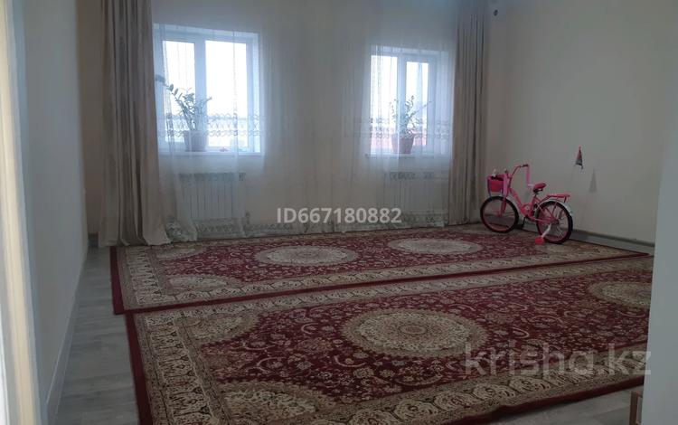 Жеке үй · 4 бөлме · 180 м² · 10 жүзд., Арай 17, бағасы: 25 млн ₸ в Атырау, мкр Мирас — фото 9
