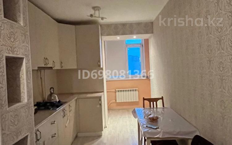 2-бөлмелі пәтер · 51 м² · 4/10 қабат, Бр жубановых 285 — Алтай, бағасы: 150 000 ₸ в Актобе — фото 7
