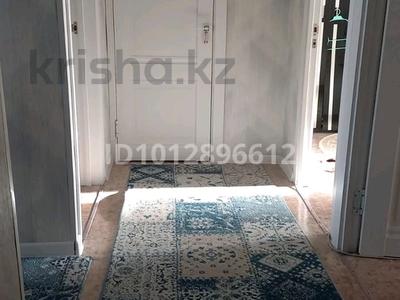 3-комнатная квартира · 70 м² · 5/5 этаж, 12-й мкр 71 — Ақтау қаласының орталығында орналасқан, орналасқан жері өте қолайлы за 18 млн ₸ в Актау