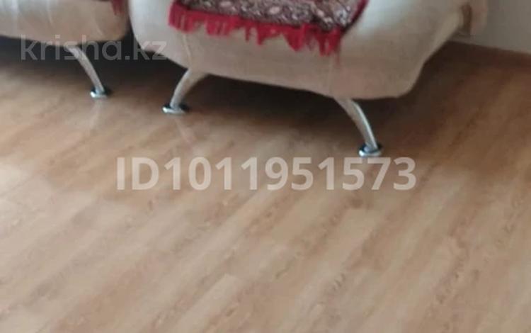 2-бөлмелі пәтер · 44 м² · 3/4 қабат, 8-й мкр. 19, бағасы: 250 000 ₸ в Алматы, Ауэзовский р-н — фото 2