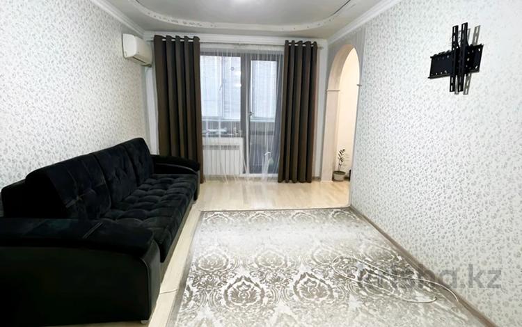 1-комнатная квартира, 34 м², 2/5 этаж, 4 микрорайон за 12.5 млн 〒 в Аксае — фото 2