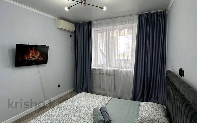 1-бөлмелі пәтер · 50 м² · 10/10 қабат, 11 ш/а., бағасы: 15 000 ₸ в Актобе, мкр 11 — фото 11