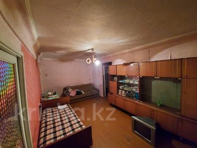 2-комнатная квартира, 45 м², 3/5 этаж, Назарбаева 33 за 13.5 млн 〒 в Усть-Каменогорске