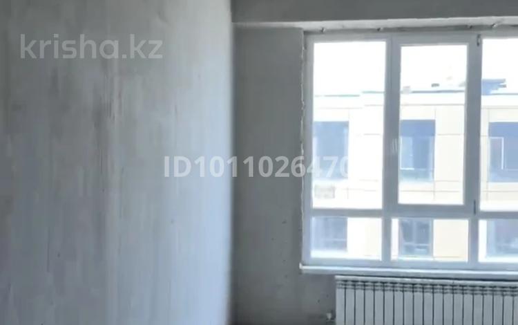 2-бөлмелі пәтер · 49.6 м² · 7/9 қабат, мкр Шымсити, Байдибек би, бағасы: 20 млн ₸ в Шымкенте, Абайский р-н — фото 2