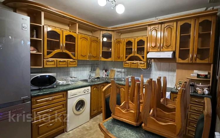 4-комнатная квартира · 85 м² · 3/5 этаж, Казахстан 99/1 за 43 млн 〒 в Усть-Каменогорске — фото 13
