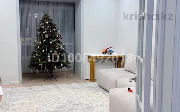 3-комнатная квартира · 102 м² · 8/9 этаж, Самал 72/4 за 55 млн ₸ в Уральске — фото 10