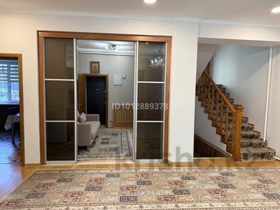 Жеке үй · 4 бөлме · 168 м², Шұғыла ш/а., Жунисова 133/349, бағасы: 98 млн ₸ в Алматы, Наурызбайский р-н