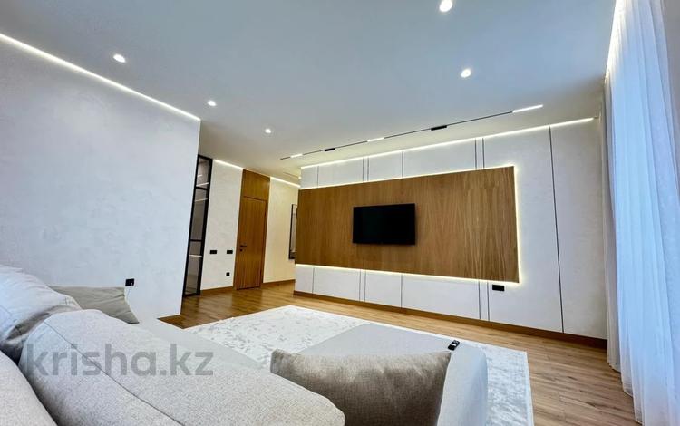 3-бөлмелі пәтер · 100 м² · 6/9 қабат, Розыбакиева 320, бағасы: 800 000 ₸ в Алматы, Бостандыкский р-н — фото 2