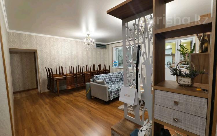 4-бөлмелі пәтер · 90 м² · 5/5 қабат, Байдибек би, бағасы: 29.5 млн ₸ в Шымкенте, Туран р-н — фото 2