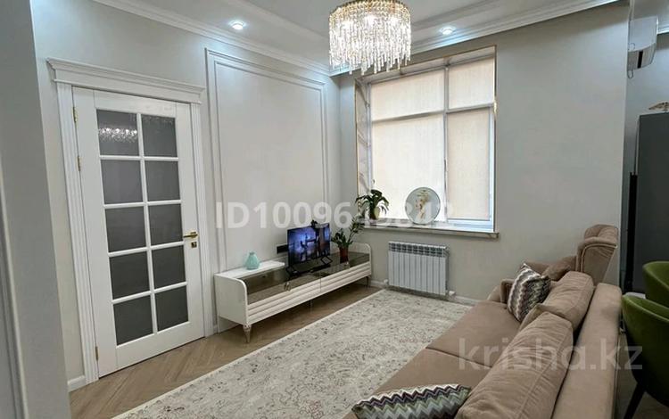 3-комнатная квартира · 85 м² · 2/5 этаж, Аргынбекова 2 за 320 000 ₸ в Шымкенте, Абайский р-н — фото 2