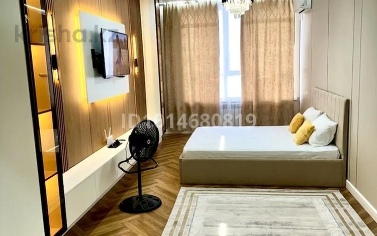 1-бөлмелі пәтер · 55.6 м² · 5/9 қабат, Байдибек би 10/3, бағасы: 25 млн ₸ в Шымкенте, Каратауский р-н — фото 2