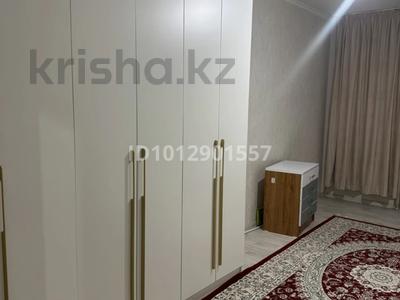 3-бөлмелі пәтер · 444 м² · 2/5 қабат, мкр Туран-2 48/7, бағасы: 200 000 ₸ в Шымкенте, Каратауский р-н