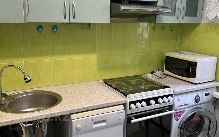 1-бөлмелі пәтер · 33 м² · 2/4 қабат, Орбита-3 ш/а., бағасы: 230 000 ₸ в Алматы, Бостандыкский р-н — фото 2