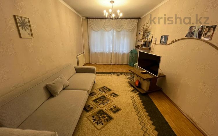 2-комнатная квартира, 55 м², 1/5 этаж, мкр 8, Абулхаирхана за 14 млн 〒 в Актобе, мкр 8 — фото 2