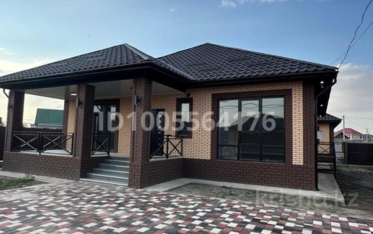 Отдельный дом · 7 комнат · 175 м² · 5.5 сот., Мкр Аманат за 48 млн 〒 в Аскара Токпанова (Казцик) — фото 2