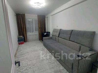 1-комнатная квартира, 35 м², 4/5 этаж, кабанбай батыра за 12.7 млн 〒 в Талдыкоргане