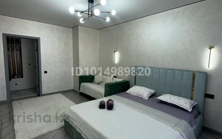 2-комнатная квартира · 50 м² · 8/10 этаж, Толе би 285/8 12к, 5б за 42 млн ₸ в Алматы, Ауэзовский р-н — фото 2