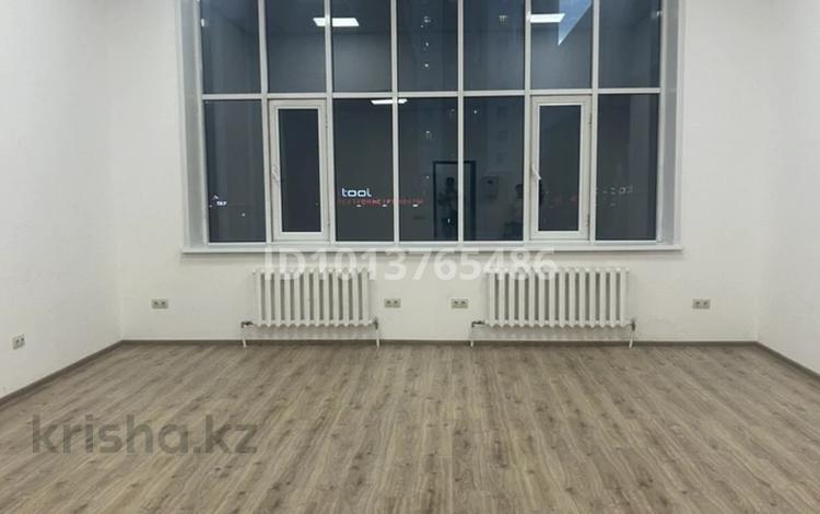 Свободное назначение · 100 м² за 43 млн ₸ в Астане, Нура р-н — фото 2
