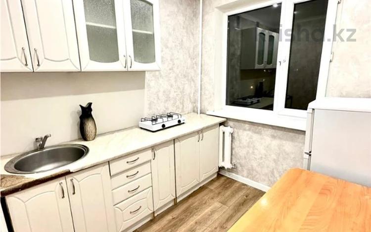 2-бөлмелі пәтер · 45 м² · 4/5 қабат, 6 мкр., бағасы: 12.5 млн ₸ в Темиртау — фото 2