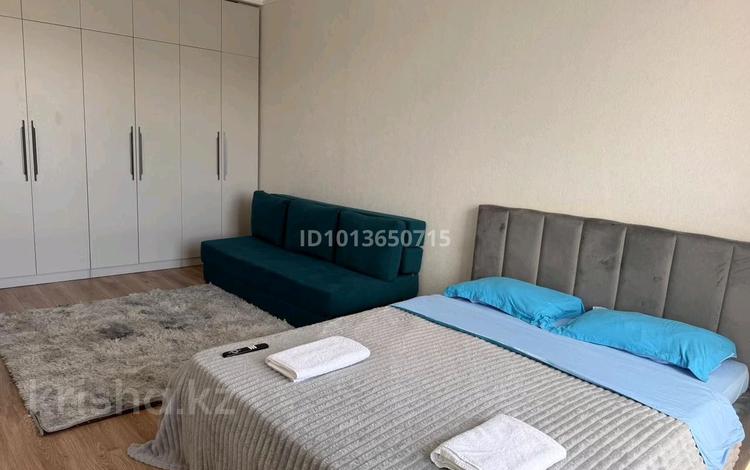 1-бөлмелі пәтер · 45 м² · 10/10 қабат, Үркер, Күлтегін 15, бағасы: 13 000 ₸ в Астане, Нура р-н — фото 2