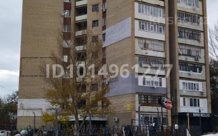 1-комнатная квартира · 40 м² · 2/12 этаж, Назарбаева 235 за 115 000 ₸ в Уральске, мкр Школьник — фото 8
