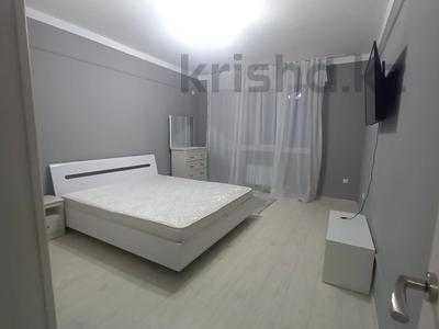 2-комнатная квартира · 52 м² · 4/17 этаж, Джандосова за 300 000 ₸ в Алматы, Ауэзовский р-н