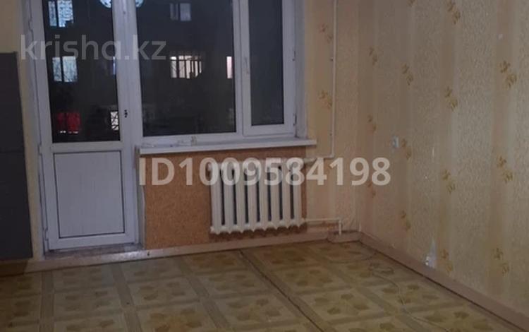 2-бөлмелі пәтер · 45 м² · 4/5 қабат, улица Абая 56 — проспект сатпаева, бағасы: 8 млн ₸ в Сатпаев — фото 2