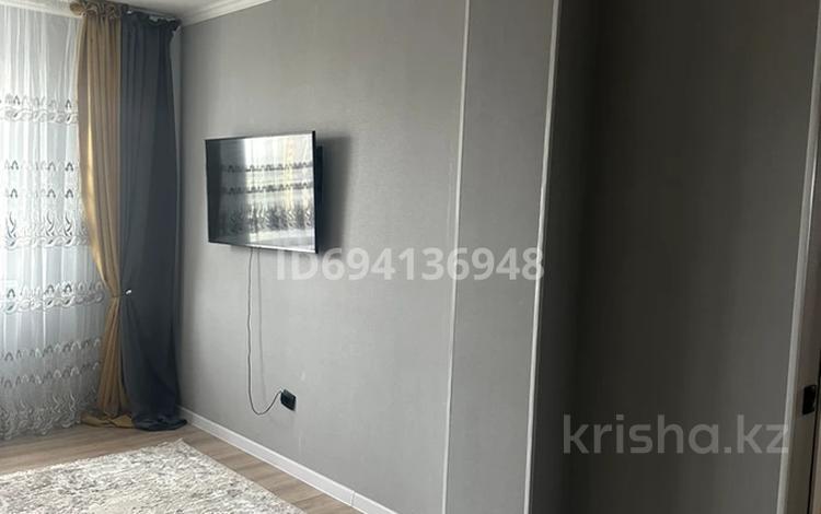 3-комнатная квартира · 73 м² · 11/16 этаж, Аль фараби 32 за 45 млн ₸ в Астане, Есильский р-н — фото 2